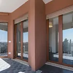 Charming Apartment In Rome + Internet